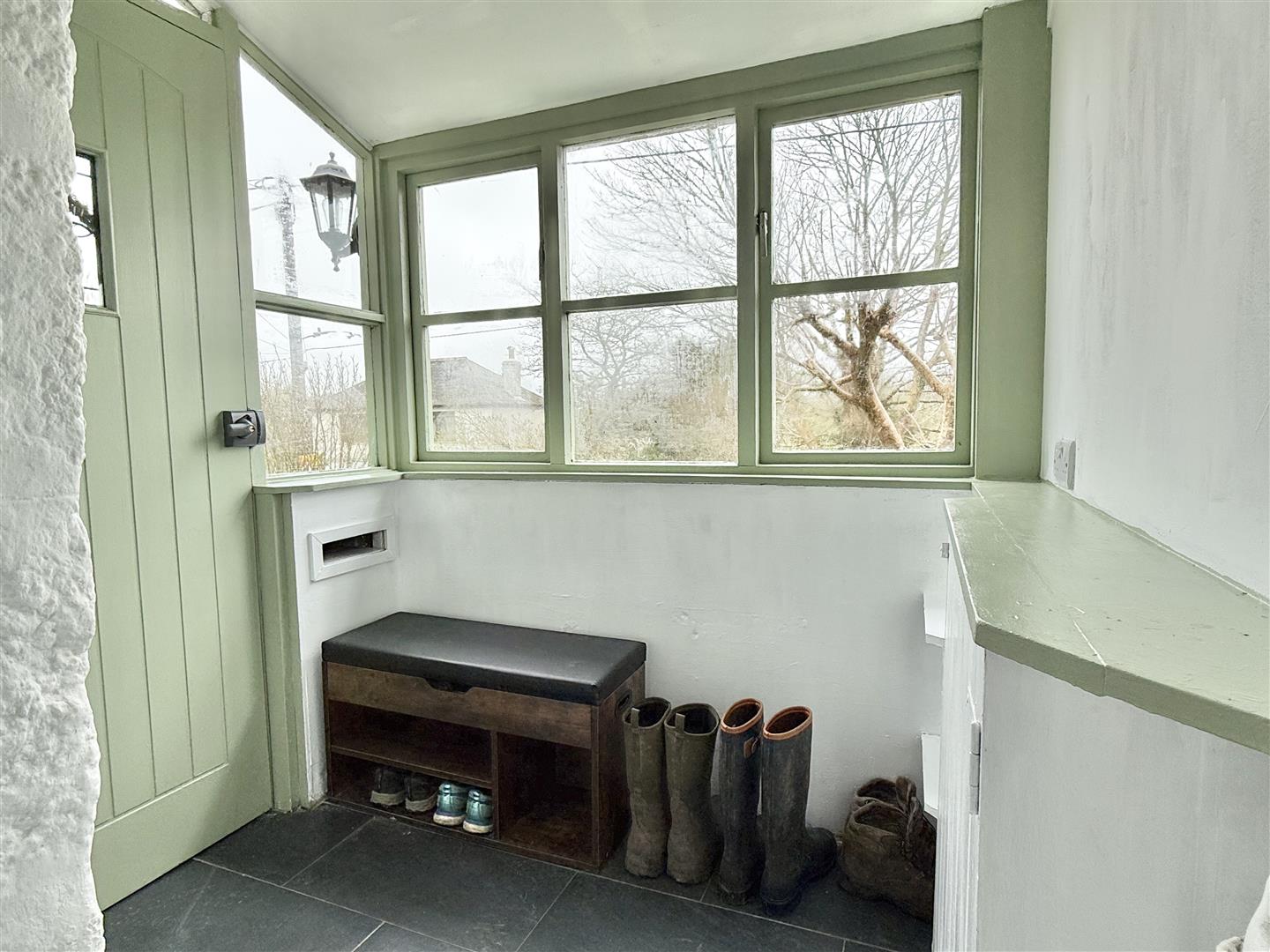 2 bed property in South Road, Truro